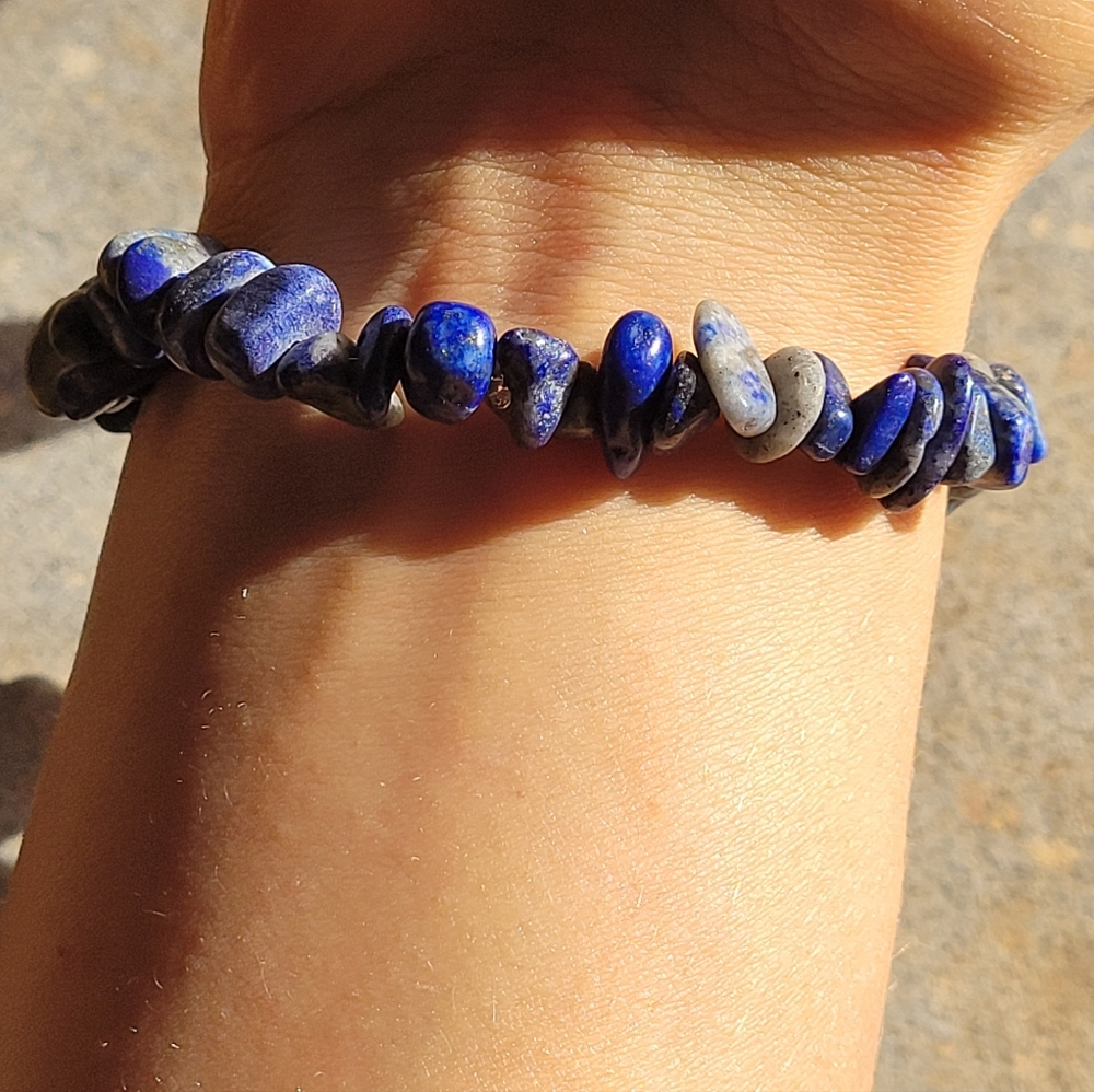 Labradorite Stone Anchor Bracelet - Picture 4 of 5